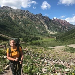 Meet your Posher, Caroline